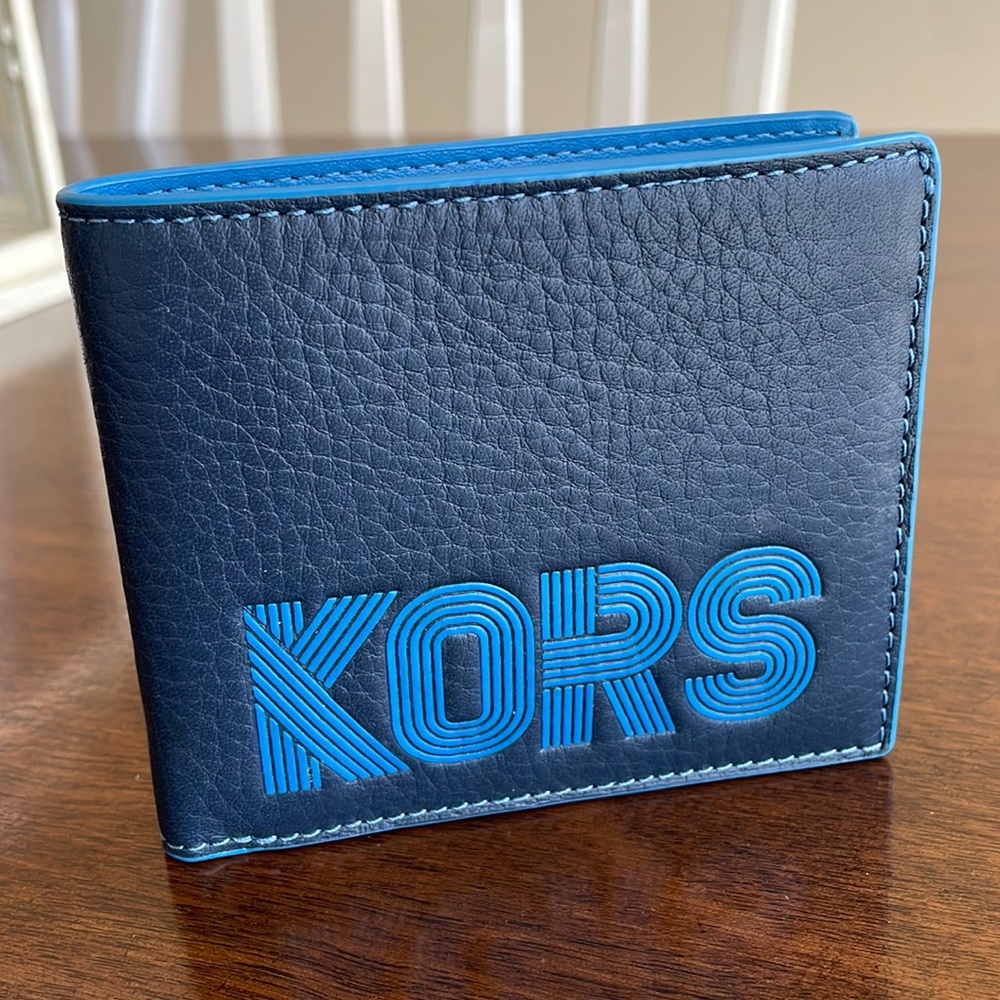 Michael Kors wallet